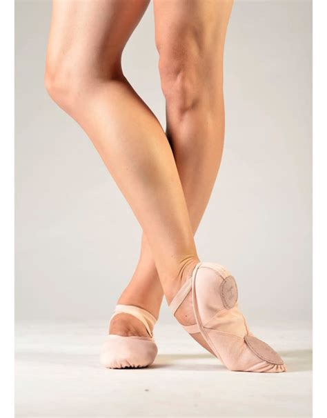 demi pointe shoes near me